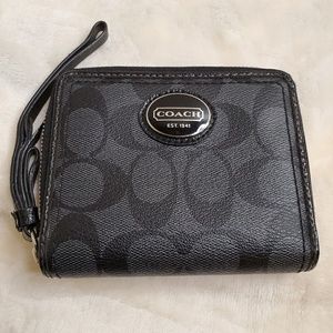 Authentic Black Coach Zippy Wallet